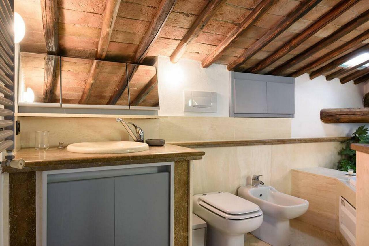 Penthouse In Siena Near Piazza Del Campo Apartment Bagian luar foto