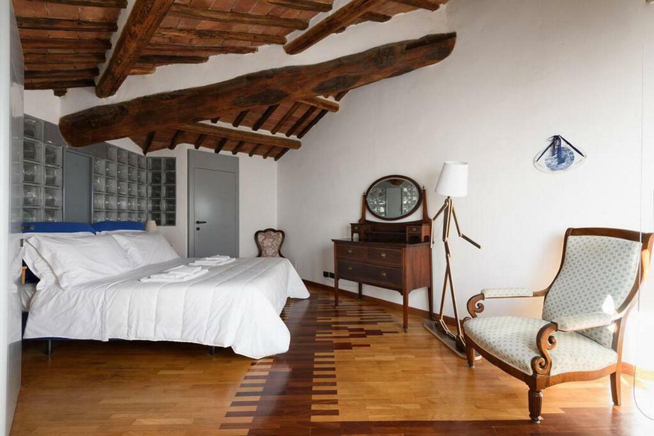 Penthouse In Siena Near Piazza Del Campo Apartment Bagian luar foto